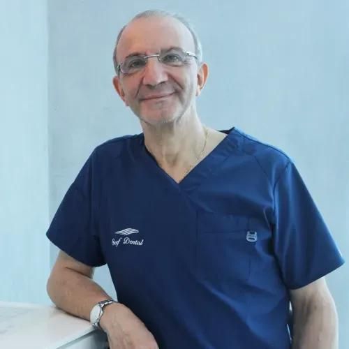 Dr. Carlos Khoury 1